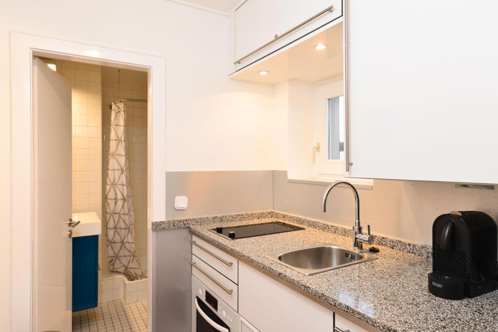 Windhuk-brandenburger-str-6-wohnung-51-4-etage * Westerland